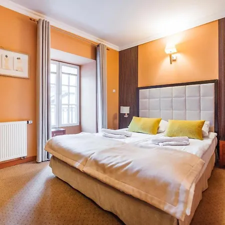 Zachod Slonca, Sun & Snow * מיילנו