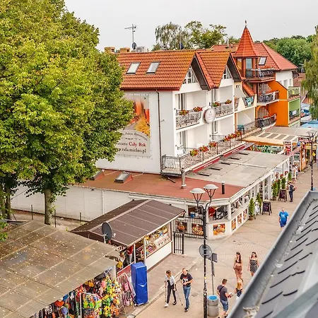 Daire Zachod Slonca, Sun & Snow