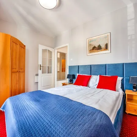 Daire Zachod Slonca, Sun & Snow *